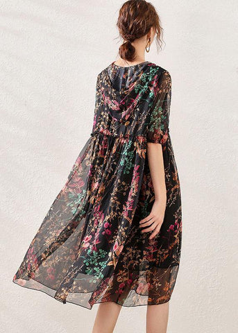 Vestido de verano de gasa con estampado bohemio rosa y media manga 