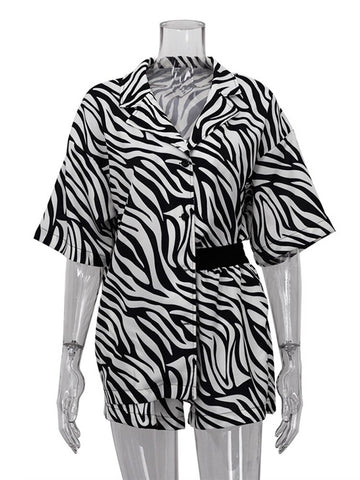 Conjuntos de dos piezas Tossy para mujer, camiseta holgada con estampado de cebra y pantalones cortos de cintura alta, ropa de calle informal de verano 2022 