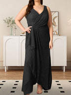 A-Linien-Kleid mit V-Ausschnitt, Raffungen und metallisch schimmerndem Netzstoff