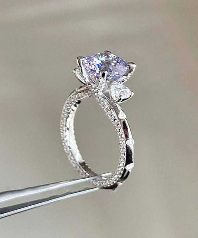 Anillos de cobre y circonitas moradas 