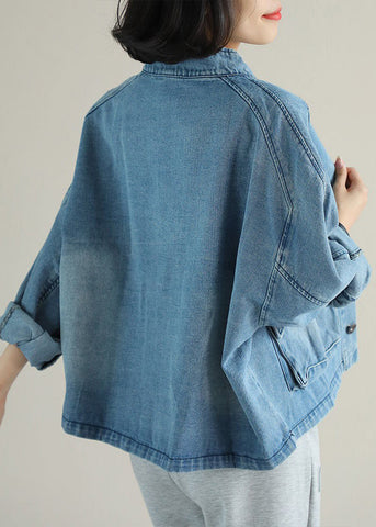 Abrigo vaquero de manga larga con cuello alto, botones y bolsillos grandes en azul de moda 