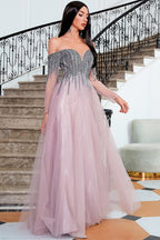 A-Linien-Abendkleid mit schulterfreiem Ausschnitt und Perlenstickerei