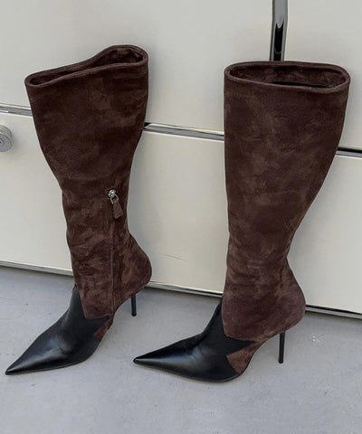 Botas marrones de tacón de aguja de ante hechas a mano con empalme de punta puntiaguda 