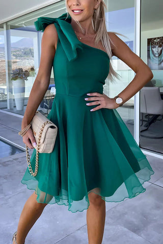 Lifetime Celebrations – Minikleid aus Tüll mit One-Shoulder-Träger und Schleife 