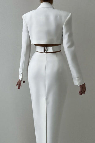 Statement-Blazer-Midikleid mit tiefem V-Ausschnitt und Metalldetails 