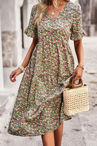 Vestido midi floral con escote en V y mangas con volantes 
