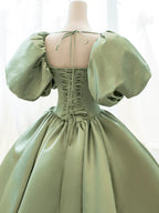 A-Linie Prinzessin Satin Puffärmel Langes Abendkleid Satin Ballkleid Partykleid