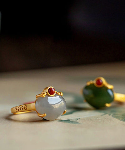 Anillos de jade dorado en plata de ley verde estilo 