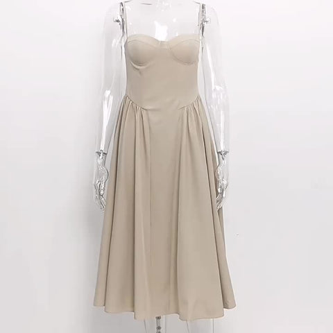 Vestido de corsé con tirantes finos y espalda descubierta para fiesta de cumpleaños y brunch. 