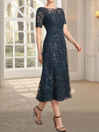 A-Linien-Kleid mit Rundhalsausschnitt, Illusion-Ausschnitt, Teelänge, Spitze und Pailletten für die Mutter der Braut
