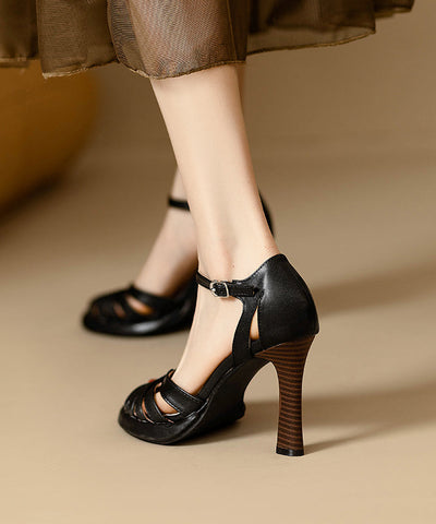 Stilvolle High Heel Sandalen mit ausgehöhltem Schnallenriemen aus schwarzem Kunstleder 
