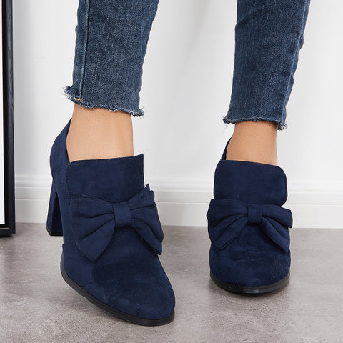 Zapatos de vestir sin cordones con tacón alto y grueso con punta puntiaguda y lazo 