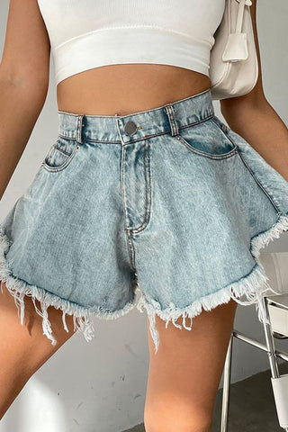 Shorts vaqueros desgastados de corte A con flecos 