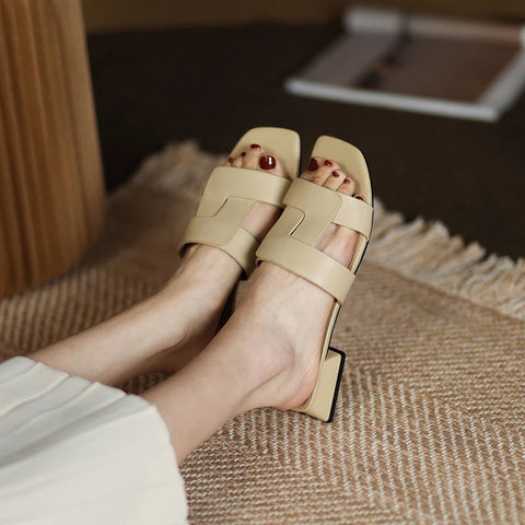 Vintage Women's Sandals 2024 New Summer Fashion Women Thick Heels Heels Slippers Top Quality Newest Working Casual Shoes Woman