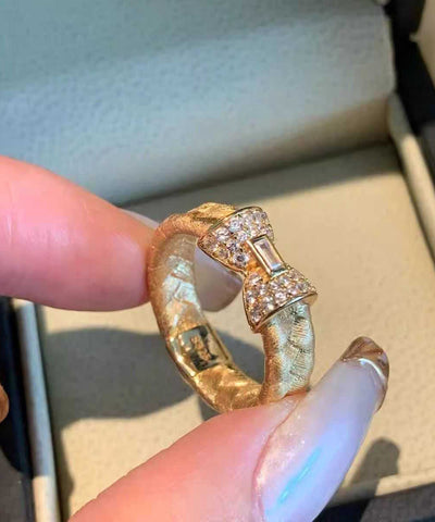 Schicke vergoldete Ringe aus Sterlingsilber mit eingelegtem Zirkonia und Schleife 