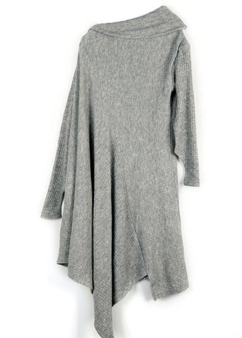 Vestidos de suéter de punto negros Diseño asimétrico Tops de punto de cuello alto grande 