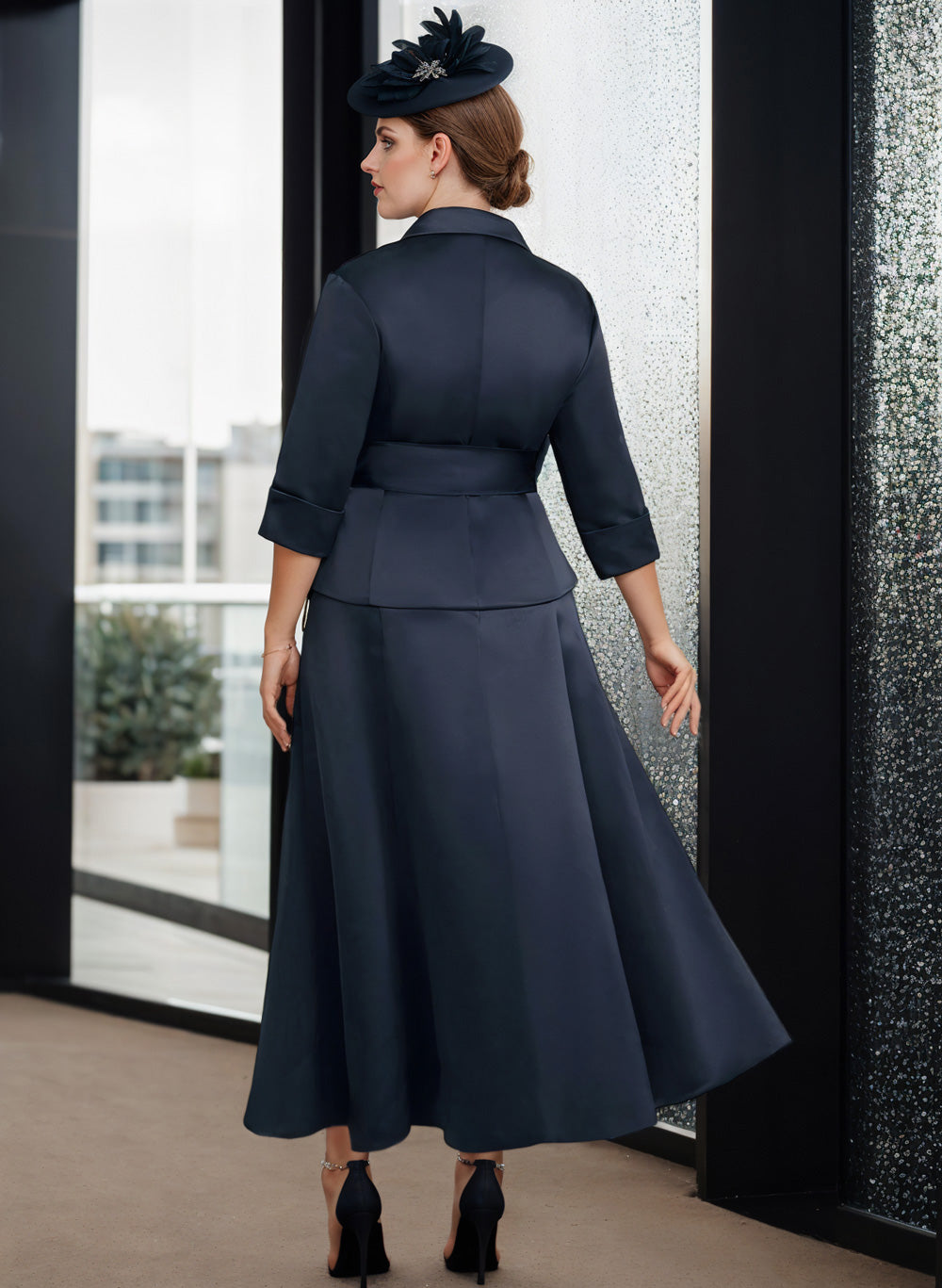 Vestidos de satén para madre de la novia con escote en V, corte princesa/línea A 