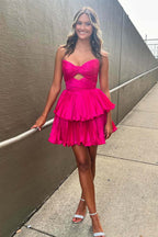 Vestido corto de regreso a casa con escote en A, sin tirantes y con ojo de cerradura