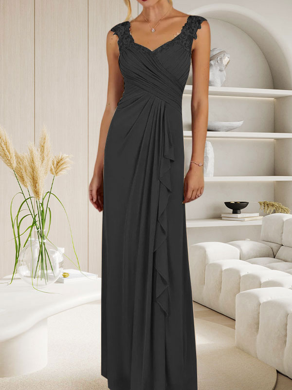 Vestido de malla plisada con escote corazón y corte en A color champán