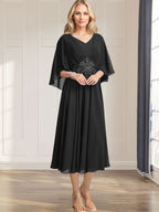 A-Linien-Kleid aus Chiffon mit V-Ausschnitt, Teelänge, plissierten Paillettenapplikationen und Perlenstickerei für die Mutter der Braut 