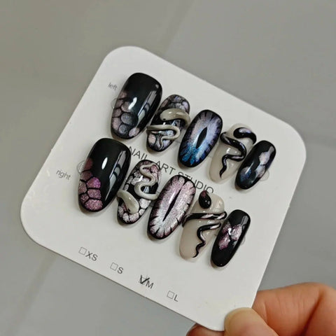 Hot SaleHalloween Black Snake NailHandmade Artificial Gel Nail Press-On Nails