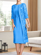 Vestido de gasa para madre de la novia con escote redondo hasta la rodilla, corte tubo/columna y lentejuelas plisadas