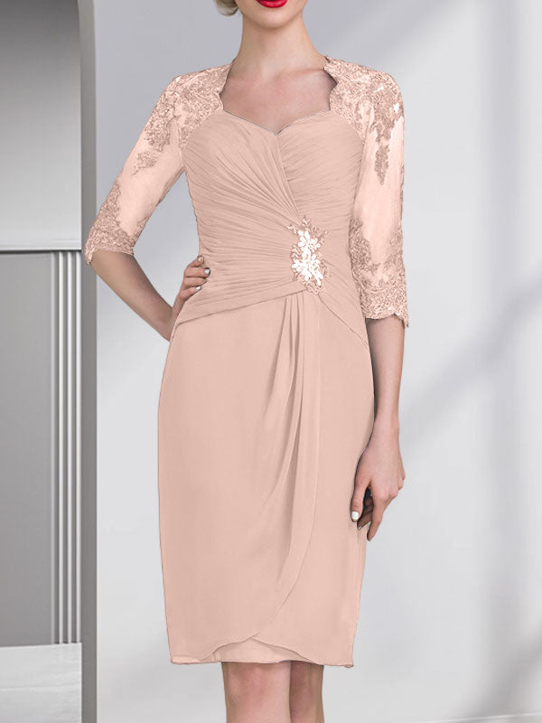 Etuikleid/Säulenkleid mit Herzausschnitt, knielang, aus Chiffon für die Mutter der Braut mit Perlenapplikationen, Spitze, Pailletten und Falten