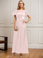 A-Linien-Kleid aus Stretch-Satin mit Rundhalsausschnitt und knöchellanger Verarbeitung für die Mutter der Braut, verziert mit plissierten Perlen. 
