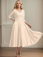 A-Linien-Kleid aus Chiffonspitze mit V-Ausschnitt, Teelänge, Perlen- und Paillettenstickerei für die Mutter der Braut 