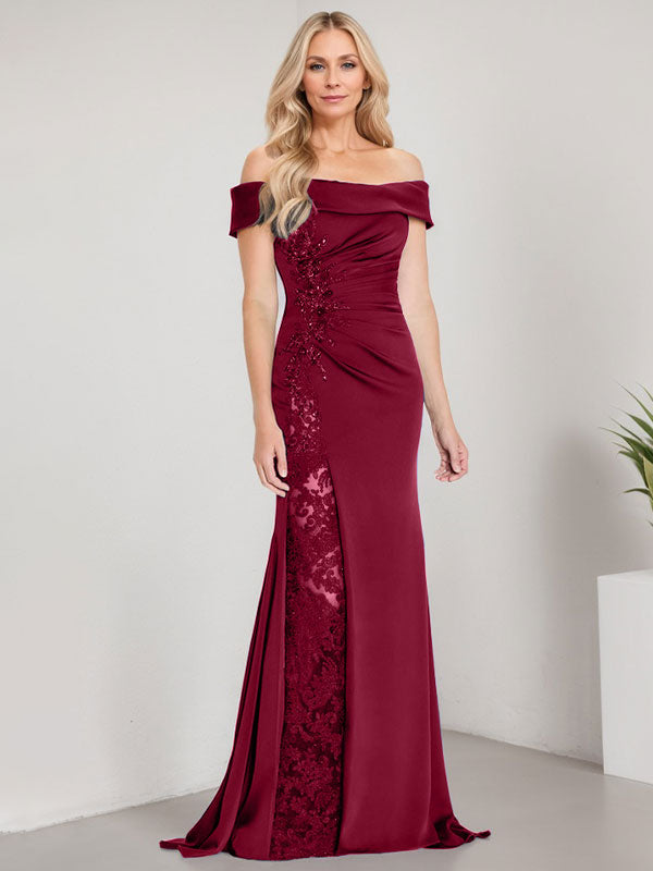 A-Linien-Kleid mit schulterfreiem bodenlangem Schnitt, Applikationen, Perlenstickerei, Meerjungfrauen-Stil und hohem Beinschlitz – perfekt für die Mutter der Braut. 