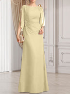 Etui-/Säulen-Chiffonkleid in Bodenlänge für die Mutter der Braut mit plissierter Perlenstickerei