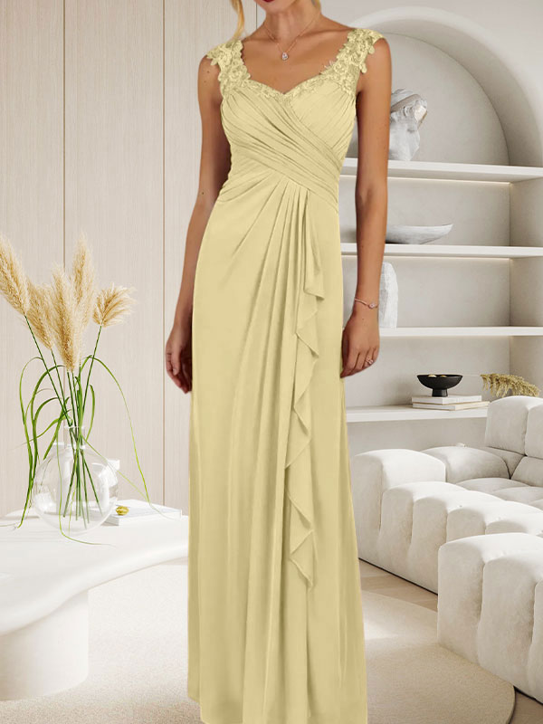 Vestido de malla plisada con escote corazón y corte en A color champán
