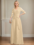 A-Linien-Kleid aus Chiffon mit V-Ausschnitt, bodenlang, mit Spitze, Kaskadenrüschen und Pailletten für die Mutter der Braut 