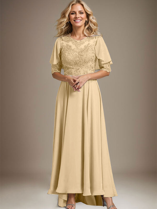 A-Linien-Kleid mit asymmetrischem Chiffon-Spitzenausschnitt und Perlenstickerei für die Mutter der Braut. 