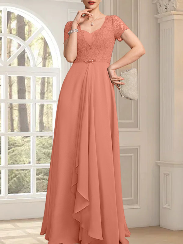 A-Linien-Kleid mit herzförmigem Herzausschnitt, bodenlang, aus Chiffon und Spitze, mit Perlenstickerei und Kaskadenrüschen – ideal für die Mutter der Braut