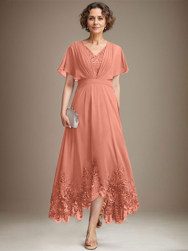 A-Linien-Kleid aus Chiffon mit asymmetrischem V-Ausschnitt und Spitze für die Mutter der Braut mit Falten