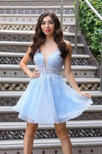Cute V Neck Light Lace Floral Short Prom Homecoming Dresses