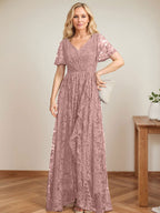 A-Linien-Kleid mit V-Ausschnitt, asymmetrischem Spitzenbesatz und Kaskadenrüschen für die Mutter der Braut 