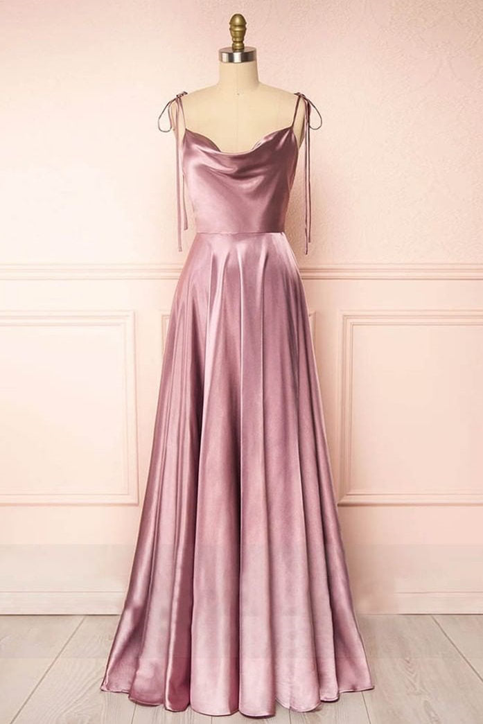 Vestido de fiesta largo de seda con escote vuelto y corte A 