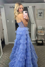 A-Linien-Abendkleid aus glitzerndem Tüll, trägerlos und mit Rüschen