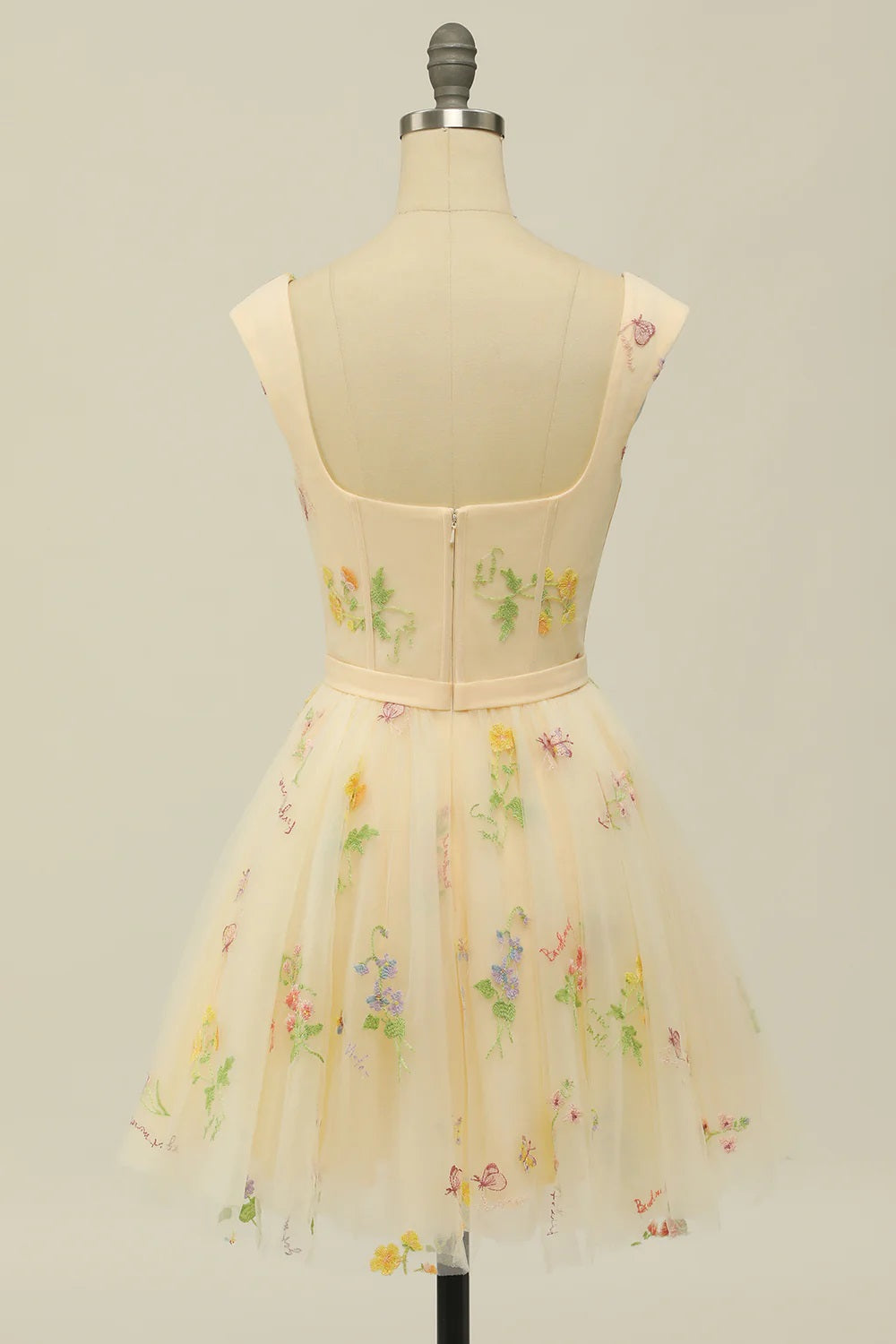 Blumenstickerei Sweetheart Homecoming-Kleid Kurzes Partykleid