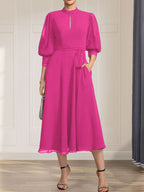 A-Linien-Kleid aus Chiffon mit hohem Kragen, Teelänge und Spitze für die Mutter der Braut, verziert mit einer Schleife