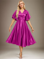 A-Linien-Kleid aus Stretch-Satin mit V-Ausschnitt, Teelänge, Perlenstickerei und Falten für die Mutter der Braut 