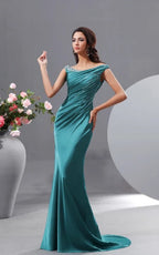 Glamorous Mermaid Off-the-Shoulder Crystal-Embellished Prom Dress