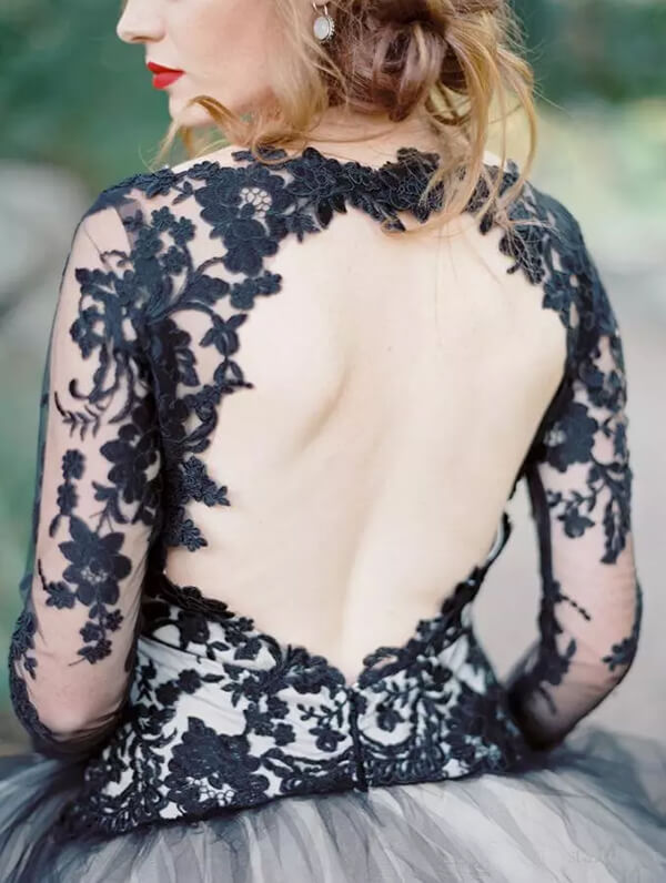 Gorgeous Black Lace A-line V-neck Long Sleeves Wedding Dresses