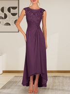 Champagnerfarbenes A-Linien-Chiffonkleid mit Rundhalsausschnitt und Spitze