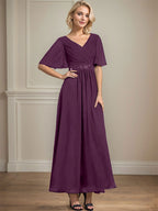 A-Linien-Chiffonkleid mit V-Ausschnitt, Knöchellänge, plissierten Pailletten und Perlenstickerei für die Mutter der Braut