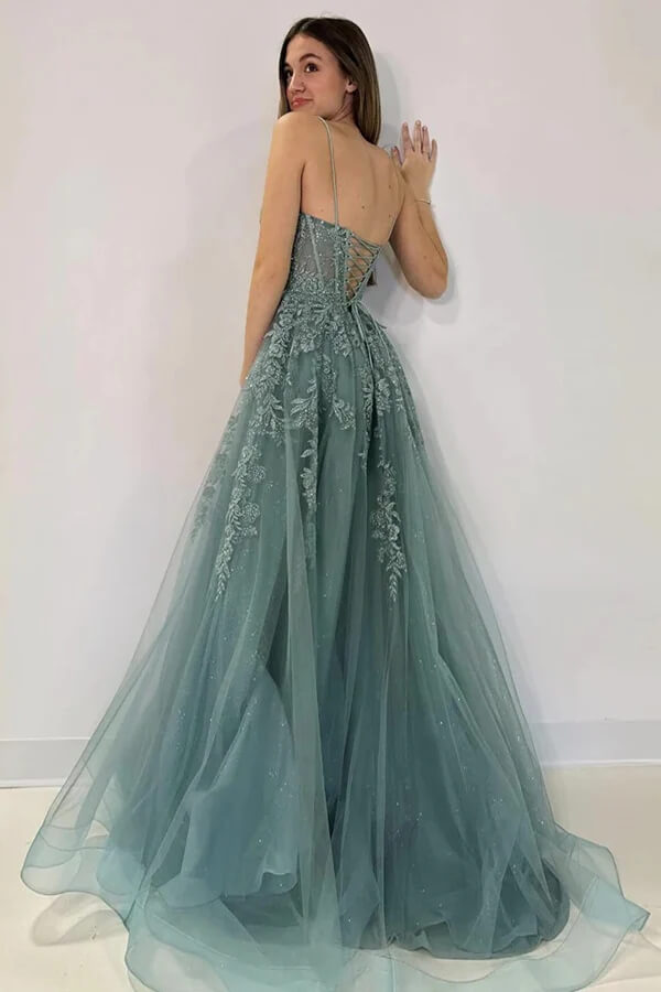 Vestidos de Noche de Tul Gris Verde con Apliques de Encaje y Tirantes Finos