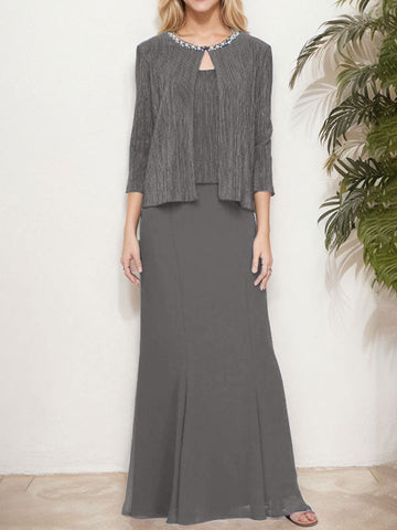 Vestido de dos piezas con efecto metalizado y chaqueta