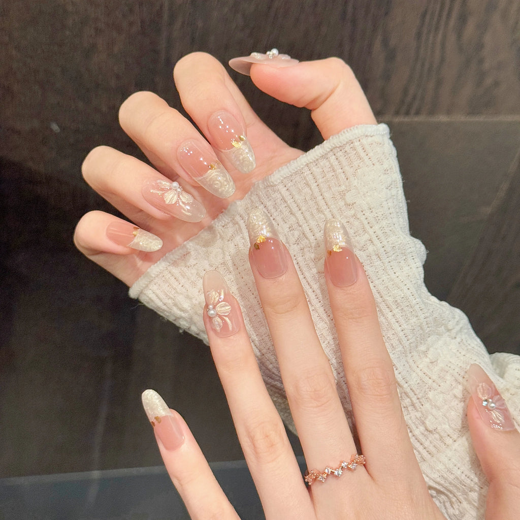 High Quality Luxury Custom Logo Handmade  Artificial Medium Length Oval Milky Pink Camellia Press on Nails Art
